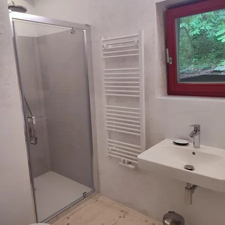 Сasa de vacaciones Romantic Slapy - Renovated